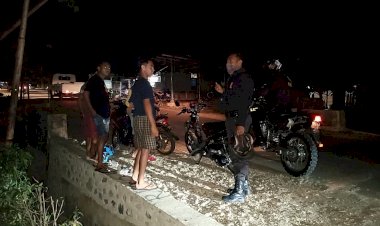 Hadapi-Adaptasi-Kebiasaan-Baru,-Anggota-Raimas--lakukan-peneguran-serta-pembubaran-dengan--humanis