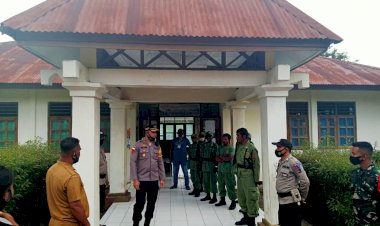Kapolres-TTU-cek-personilnya-di-beberapa-PPS-yang-ada-di-wilayah-Kecamatan-Kota-Kefamenanu