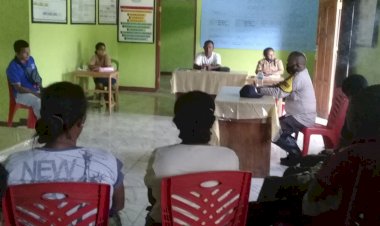 Antisipasi-Penyebaran-Covid-19,-Bhabinkamtibmas-Nonotbatan-Sambangi-Warga