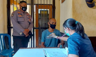 23-Orang-Tahanan-Jalani-Tes-Kesehatan-di-Mapolres-TTU