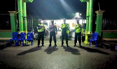 Polres-TTU-Rutin-Gelar-Pengamanan-Ibadah-Sholat-Tarawih