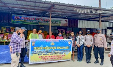 Ops-Bina-Kusuma-di-TTU,-Polres-TTU-Sambangi-Pedagang-Pasar