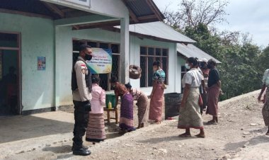 Polsek-Biut-Pantau-Pembagian-BLT,-Berjalan-Sesuai-Prokes