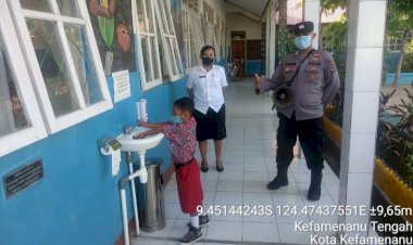 Sat-Binmas-Polres-TTU-'Geledah'-Tiga-Sekolah