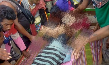 Florista-Pakaenoni-Ditemukan-Tenggelam-di-Cekdam-Oelnik,-Polres-TTU-Evakuasi-Korban-ke-RSUD