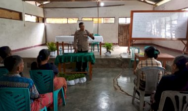 Polsek-Bisel-Sosialisasi-Tentang-KDRT-dan-KUHP-di-Paroki-Manufui