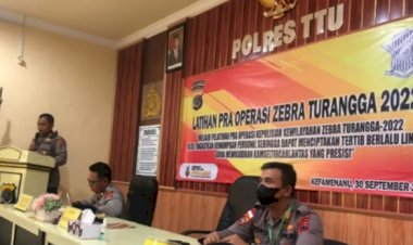 Kapolres-TTU-Buka-Latpraops-Kepolisian-Kewilayahan-Zebra-Turangga-2022