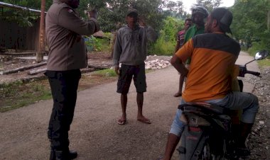 Jelang-Pilkades,-Anggota-Polsek-Biboki-Selatan-Rutin-Lakukan-Patroli-Kamtibmas