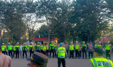 Wakapolres-TTU-Pimpin-Pengamanan-Malam-Takbiran