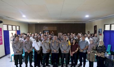 Puslitbang-Mabes-Polri-Lakukan-Penelitian-di-Mapolres-TTU,-Kombes-Ade-:-Jadilah-Polisi-yang-Benar