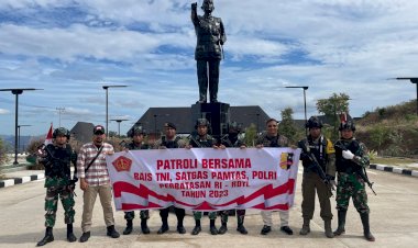 TNI-dan-Anggota-Polri-di-Pos-Napan-Polres-TTU-Lakukan-Patroli-Bersama-di-Perbatasan-RI-RDTL