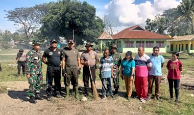 Sinergitas-TNI-Polri-dan-Masyarakat-di-TTU-Gelar-Pembersihan-Lingkungan