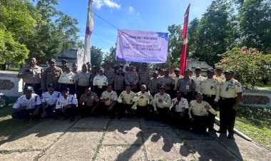 Wakapolres-TTU-Pimpin-Ratusan-Anggota-Satpam-Lakukan-Baksos-di-TMP-Cendana-Loka-Kefamenanu