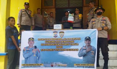 Bantuan-Kemanusiaan-Polres-TTU-Tiba-di-Posko-Bencana-Alam-Erupsi-Gunung-Ile-Lewotobi
