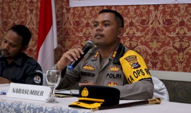 Kapolres-TTU-Jadi-Narasumber-Dalam-Kegiatan-Rakor-Pengawasan-Kampanye-Pemilu-2024