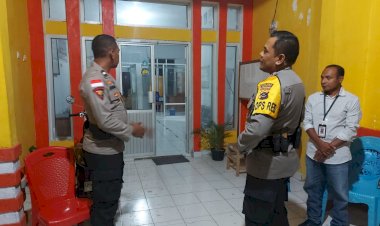 Kapolres-TTU-Turun-Cek-dan-Kawal-Kotak-Suara-dari-PPK-Miomaffo-Barat-ke-Gudang-Logistik-KPUD