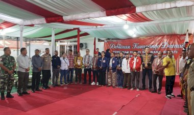 Deklarasi-Damai-Pilkada-TTU-:-Para-Paslon-Komitmen-Pilkada-Damai