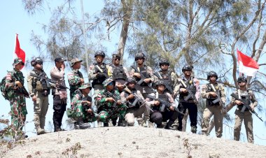 Pastikan-Pilar-Batas-Negara-Tetap-Terjaga,-Patroli-Gabungan-TNI---POLRI-Perketat-Pengawasan-Perbatasan-RI-RDTL