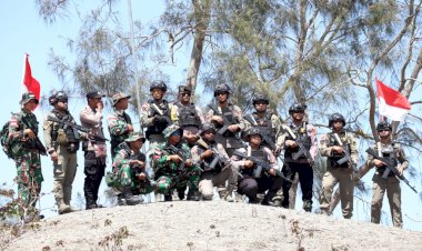 Patroli-Gabungan-TNI-Polri-di-Perbatasan-RI-RDTL,-Cegah-Tindak-Pidana-Lintas-Negara