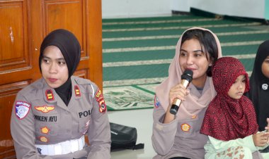 Buka-Puasa-Bersama-di-Masjid-Al-Mujahidin-Kefamenanu;-Kapolres-TTU-:- Seorang-Pemimpin-Harus-Hadir-Tidak-Hanya-Dalam-Tugas-Formal,-Tetapi-Juga-Dalam-Setip-Momen-Kebersamaan