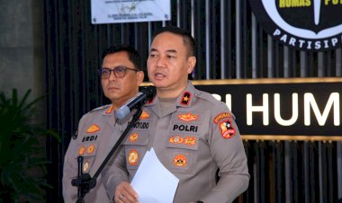 Kapolri-Tetapkan-Status-Gugur-dan-Berikan-KPLB-Anumerta-Terhadap-3-Personel-Terbaiknya