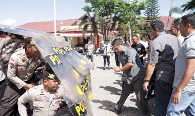 Tingkatkan-Kesiapsiagaan,-Polres-TTU-Intensifkan-Latihan-Dalmas