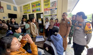 Kapolres-TTU-dan-Bupati-Tinjau-Langsung-Pelayanan-SKCK,-Pastikan-Pelayanan-Prima-untuk-Masyarakat