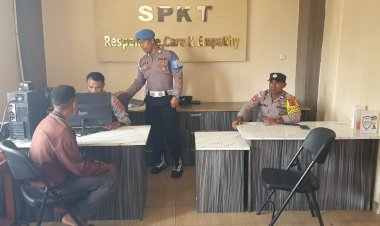 Guna-Menjamin-Mutu-Pelayanan,-Propam-Polres-TTU-Lakukan-'Kontrol-Kualitas'-Terhadap-Petugas-Operasional