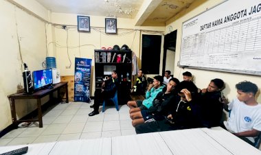 Polres-Timor-Tengah-Utara-Gelar-Nonton-Bareng-Piala-Dunia-Guna-Mempererat-Kedekatan-dan-Kepedulian-Bersama-Masyarakat