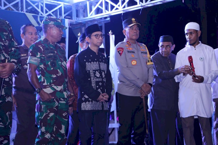 Kapolda NTT dan Forkopimda Laksanakan Patroli Pantau Malam Takbiran Idul Fitri 1445 H di Kota Kupang