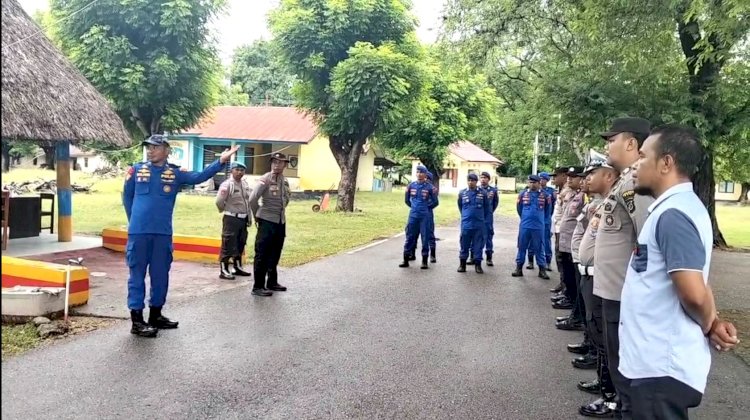 Pencarian Hari Ke -2 Terhadap Korban Perahu Tenggelam; AKP I Made Seri