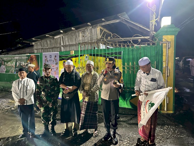 Kapolres TTU dan Forkopimda Lepas Rombongan Pawai Takbiran di Masjid Agung Nurul Falah Kefamenanu