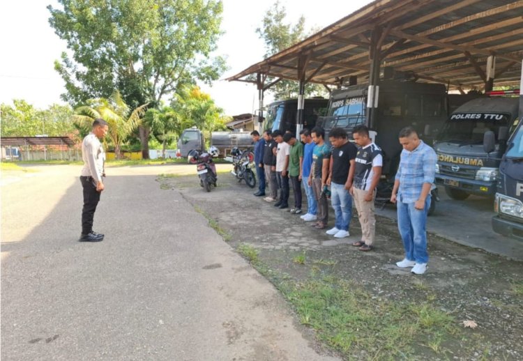 Polres TTU Gelar Pra Rekonstruksi Kasus Pencurian di Rocket Chicken Kefamenanu, 53 Adegan Diperagakan di Tiga Lokasi
