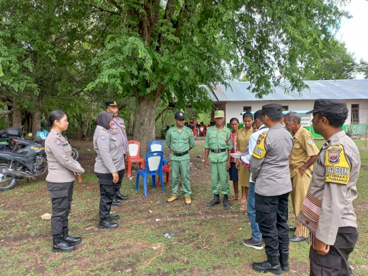 Sinergi Kewilayahan: Bhabinkamtibmas dan Binmas Polres TTU Gelar Pelatihan Linmas Desa Oetalus