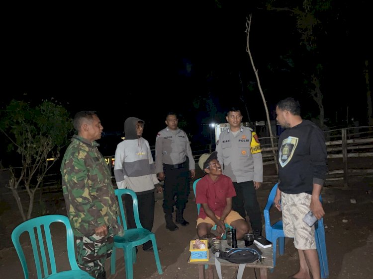 Polsek Miotim Polres TTU Amankan WN Timor Leste Diduga ODGJ yang Ancam Warga dengan Pisau