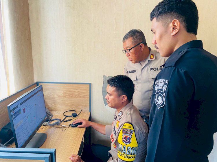 Kabag Ops Polres TTU Pastikan Respons Cepat: Call Center 110 Dimonitoring Ketat