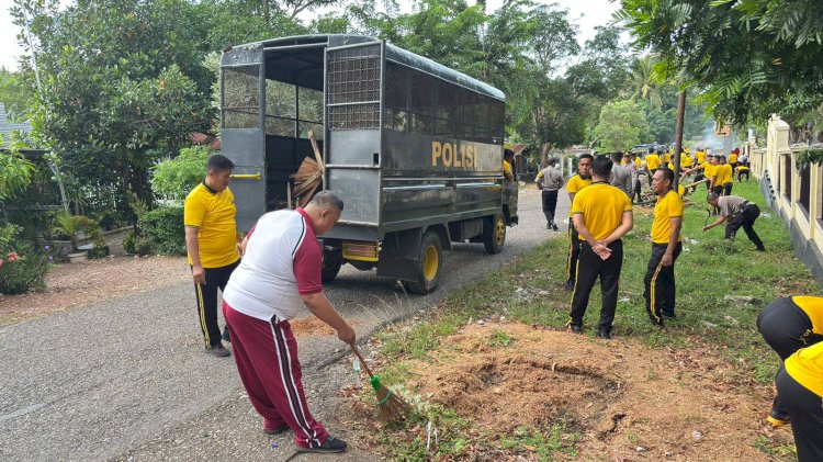 Wujudkan Lingkungan Kerja yang Asri, Polres TTU Gelar Aksi 