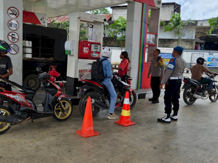 Wujudkan Stabilitas dan Rasa Aman, Polres TTU Intensifkan Patroli Presisi di Sejumlah SPBU Kota Kefamenanu
