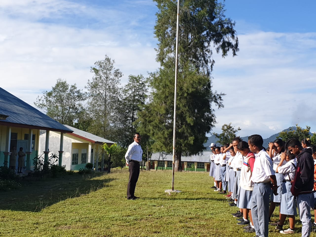 Kasat Narkoba Polres TTU Ajak Pelajar Jauhi Narkoba